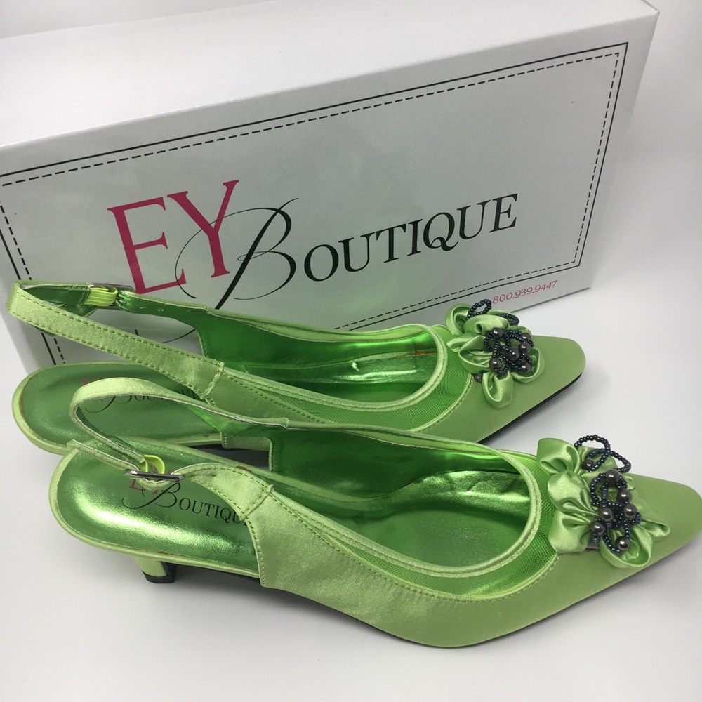 EY Boutique Women's Green Satin 2.5 Inches Heel